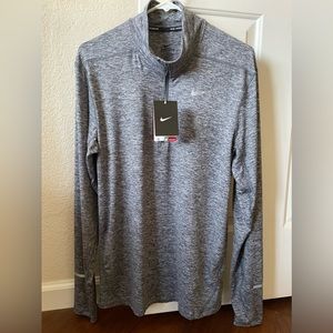 NWT Men’s Nike quarter zip